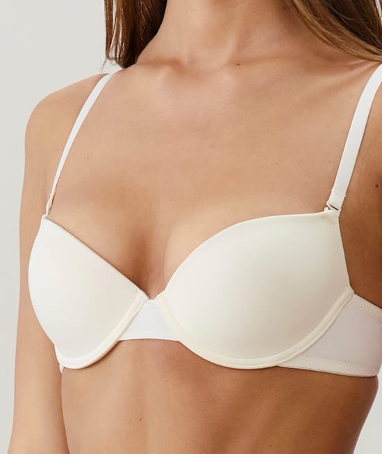 Microfiber push-up padded bra;