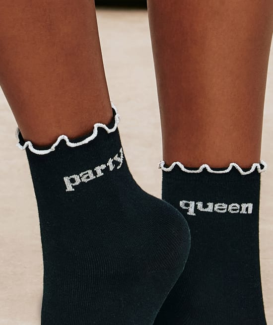 Message socks;
