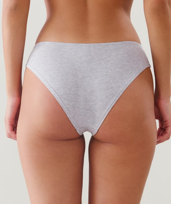 Pack of 3 cotton briefs;