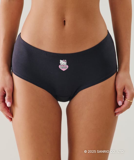 Lot de 3 shortys Hello Kitty;