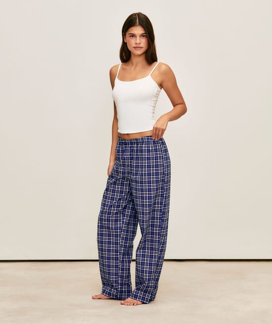 Checked poplin trousers;