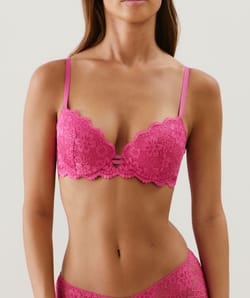 Soutien-gorge push-up en dentelle;