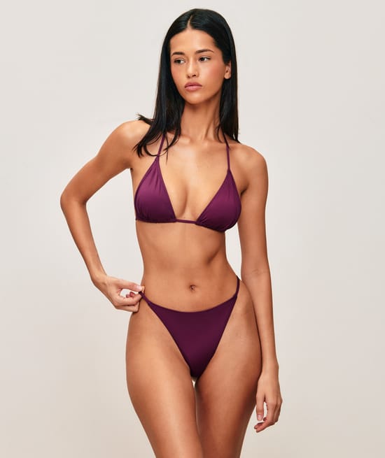Triangle bikini top;