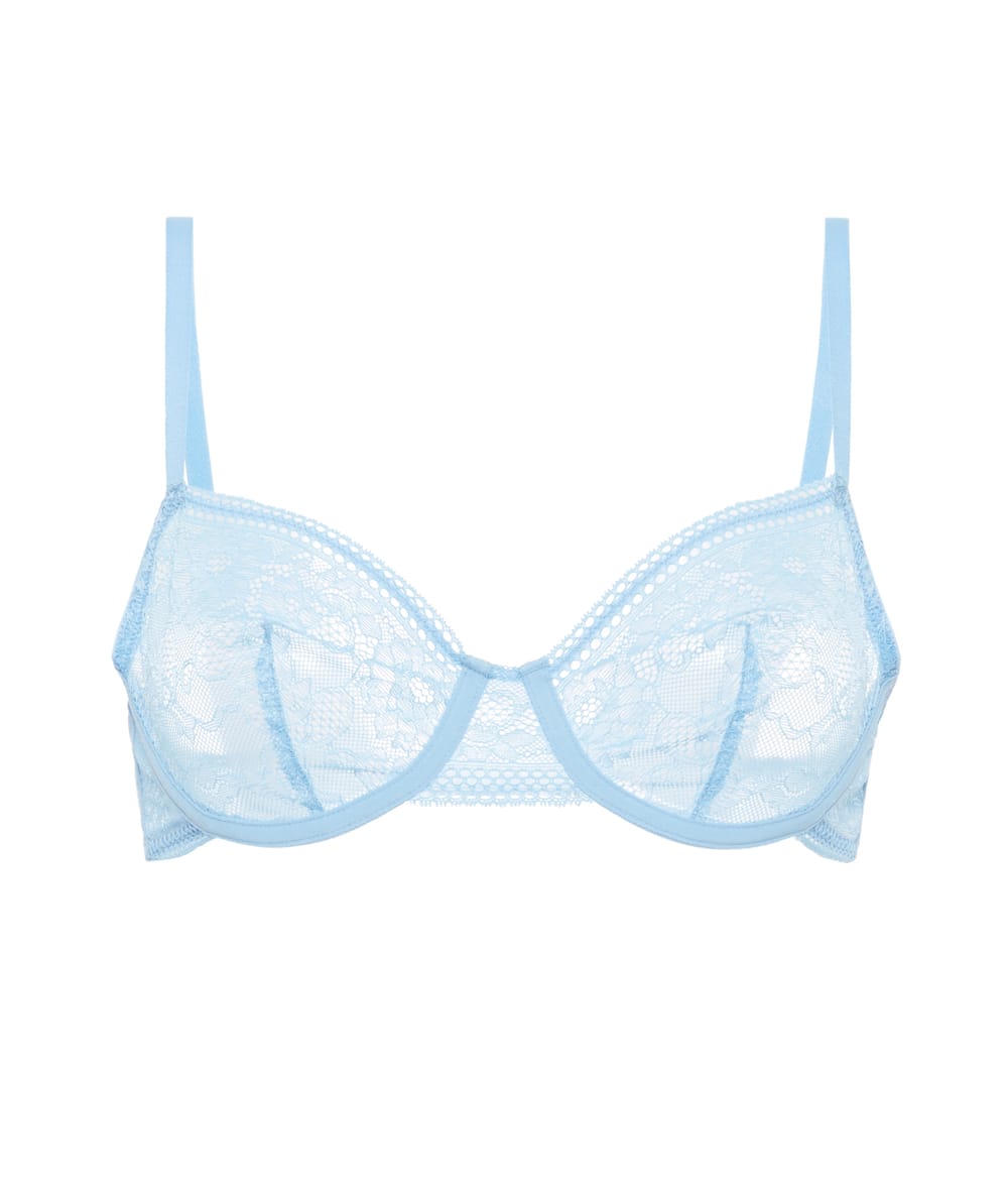 Balconette bra in lace;