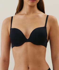 Push-up bra in microfiber;