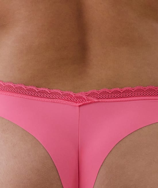 Microfibre and lace thong;