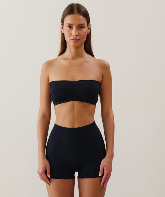 Elasticated bandeau with ruching;