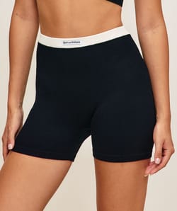 Seamless sport and wellness cyclist;