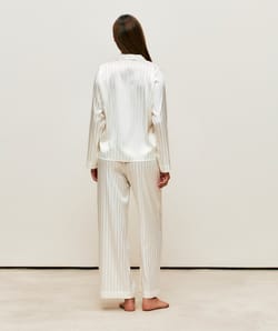 Pantalon large en satin &agrave; rayures;