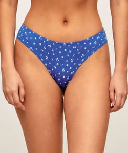 Set of 3 cotton panties;