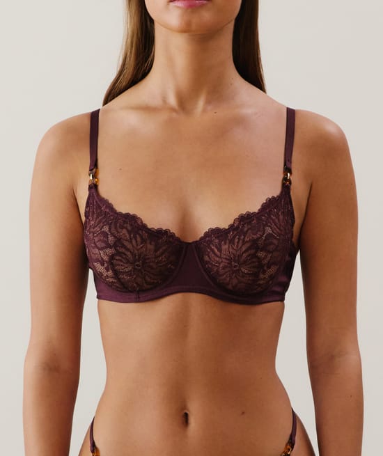 Soutien-gorge corbeille en dentelle marron;