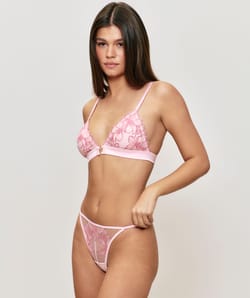 Triangle bra with embroidery;