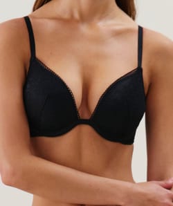 Sujetador push-up de encaje;