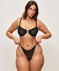 Soutien-gorge corbeille en dentelle;