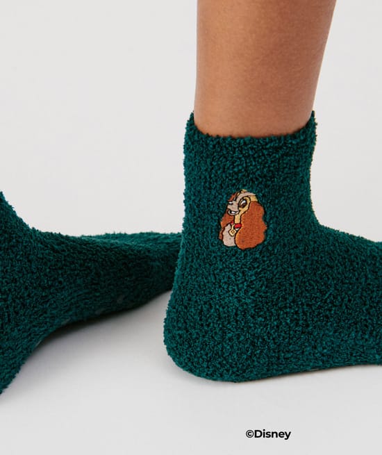 Lady fleece socks;