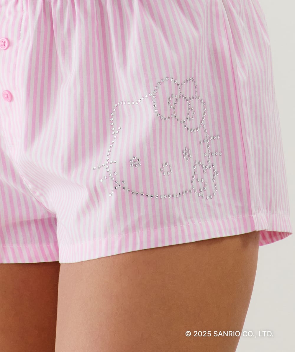 Short Hello Kitty;