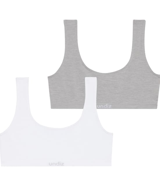 Set of 2 seamless bras;