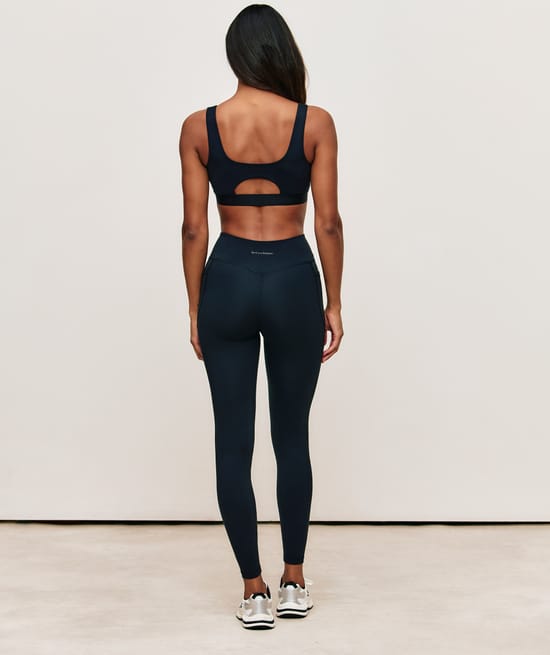 Microfibre sports legging;