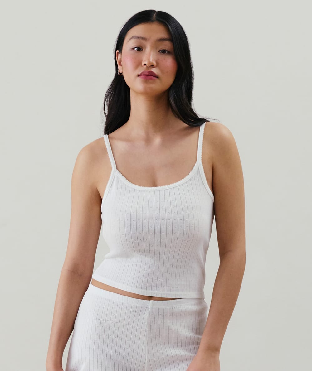 Top de punto calado;