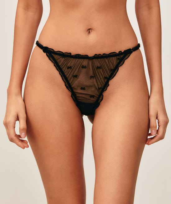 String en mesh &agrave; broderies noeuds;