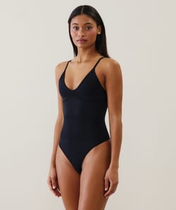 Seamless bodysuit;