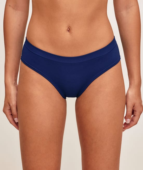 Cheeky in seamless;