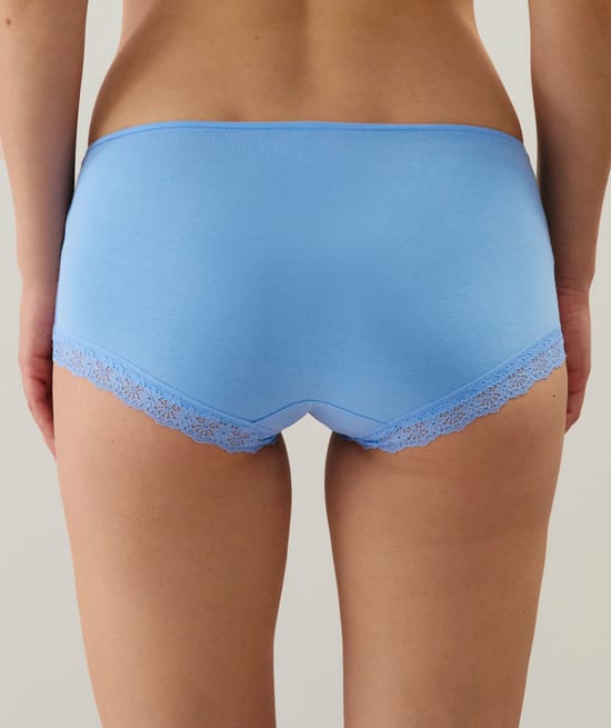 Lace shorts;