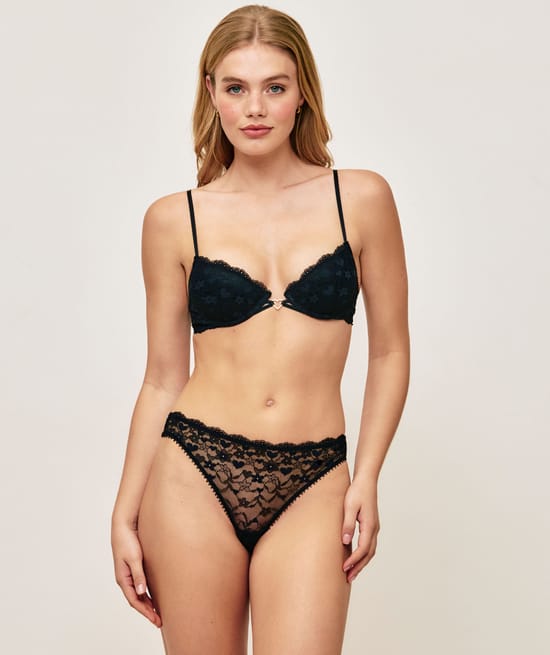 Soutien-gorge push-up en dentelle broderies coeurs;