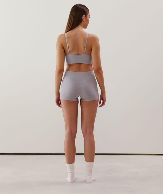 Seamless push-up bralette;