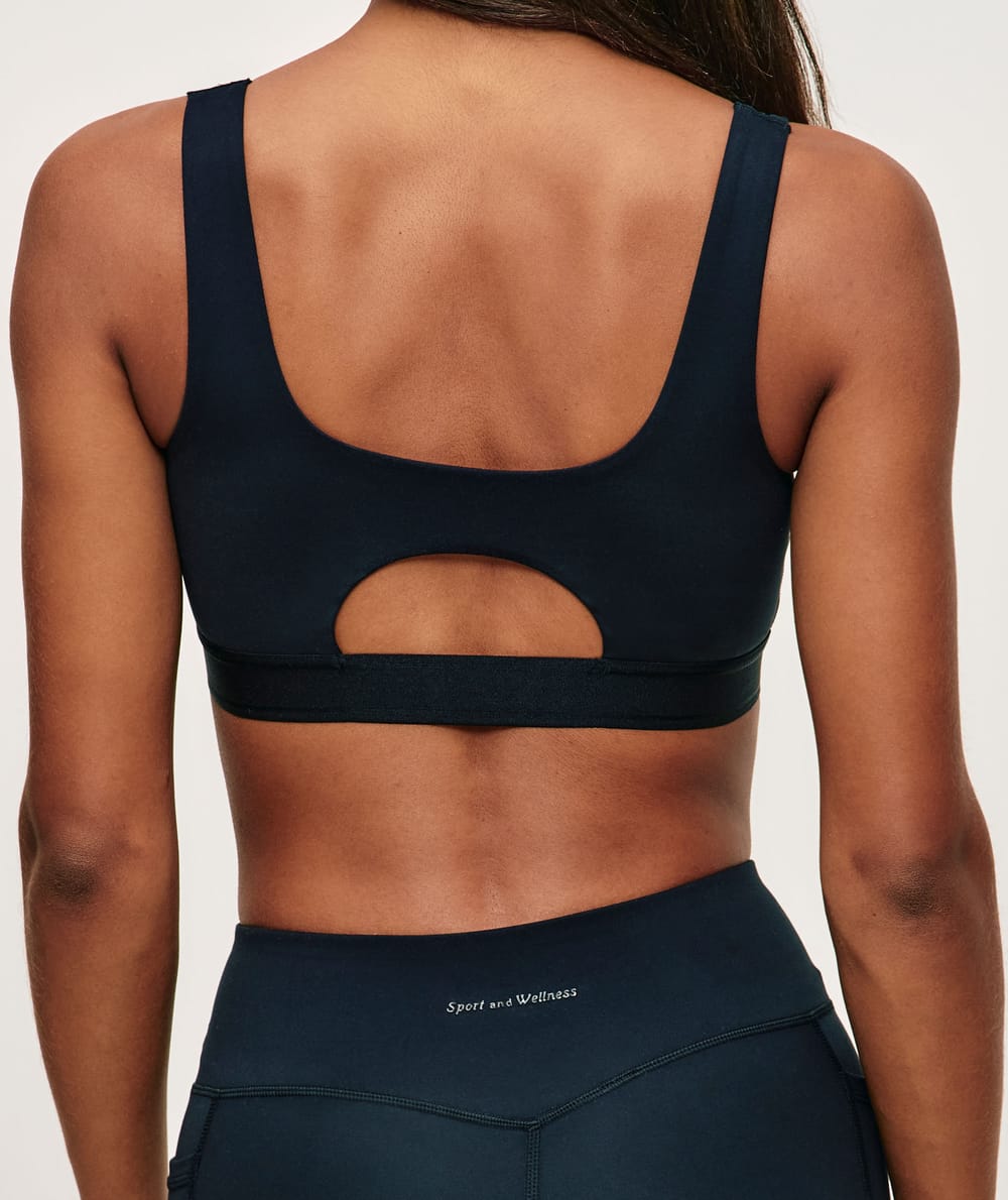 Zwarte sport-bh van microfiber;