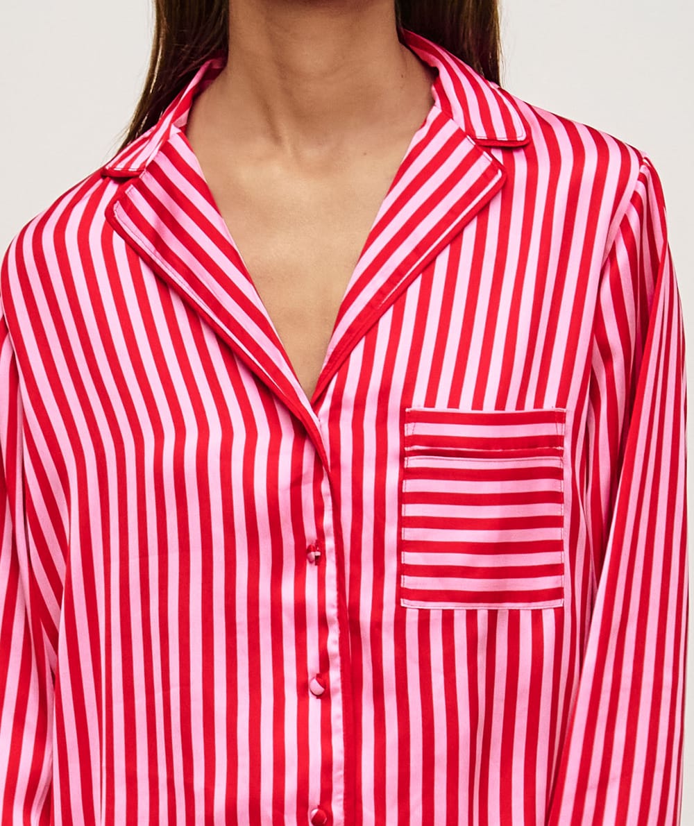 Striped satin pyjama shirt;