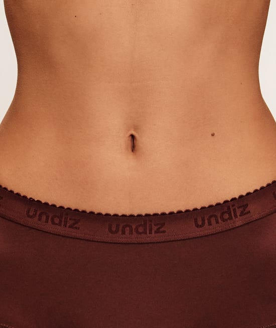 Abundant flow - Menstrual shorty;