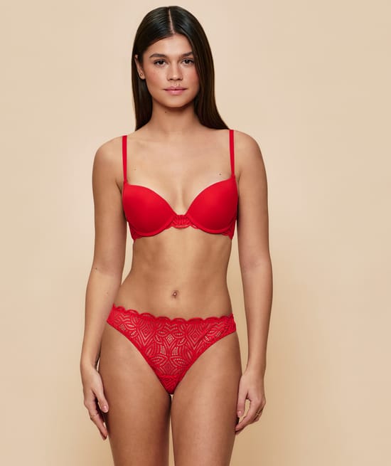 Ultra push-up beha van kant - rood;