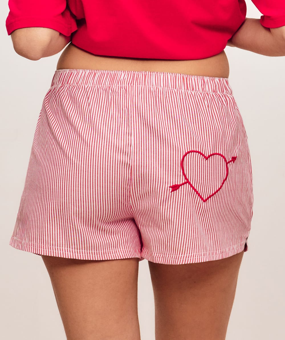 Cotton shorts with stripes and heart embroidery;