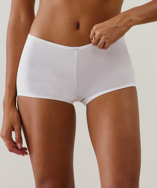 Organic cotton shorts;