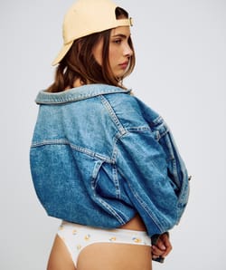 Cotton string with lemon patterns;