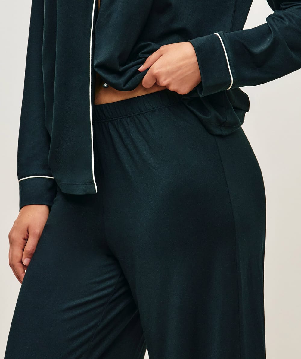 Jersey pajama set;