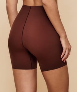 Seamless microfiber cycling shorts;