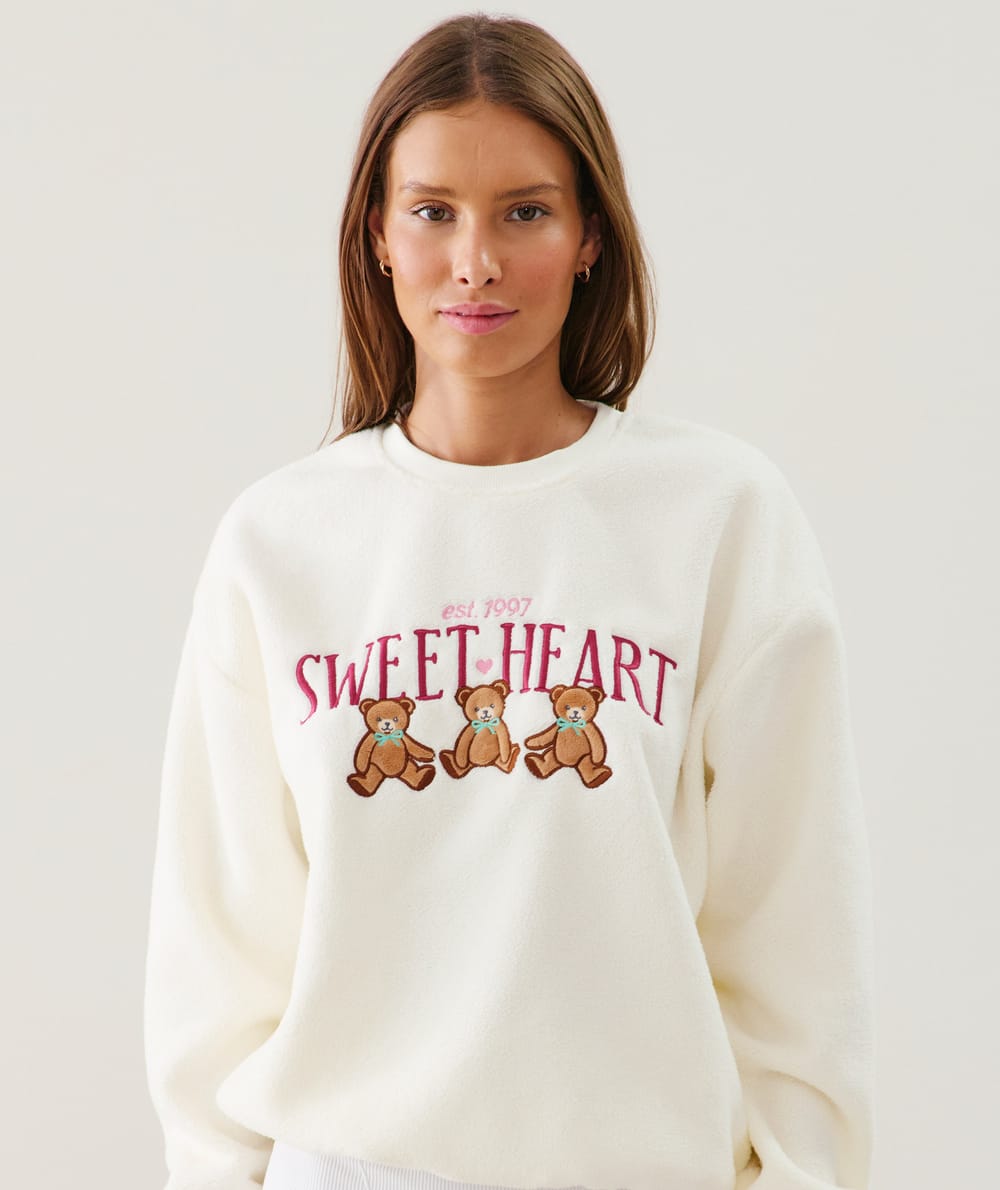 Fleece sweatshirt with embroidery;