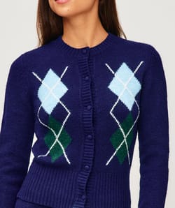 Diamond patterned knitted cardigan;