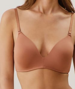 Soutien-gorge ampliforme sans armature;