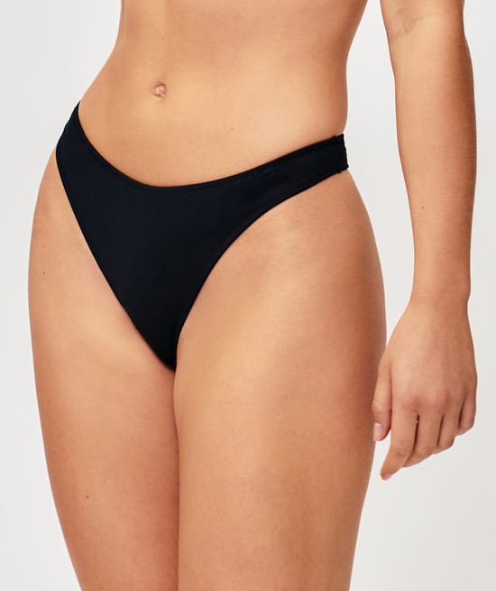 String - Swimsuit bottom;