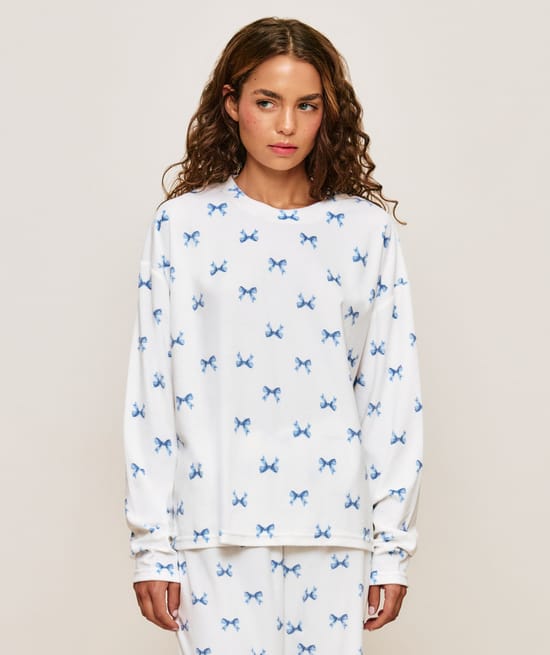 Set t-shirt and corduroy pants with knot patterns;