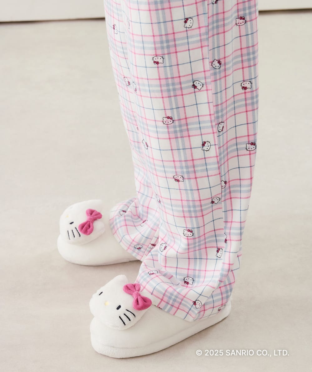 Chaussons Hello Kitty;