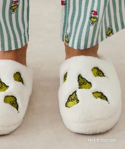 Grinch sherpa slippers;