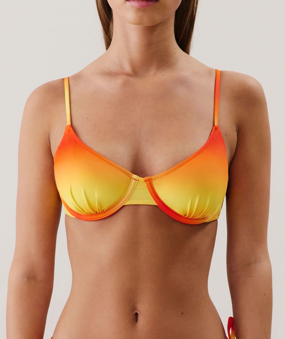 Balconette - bikini top;