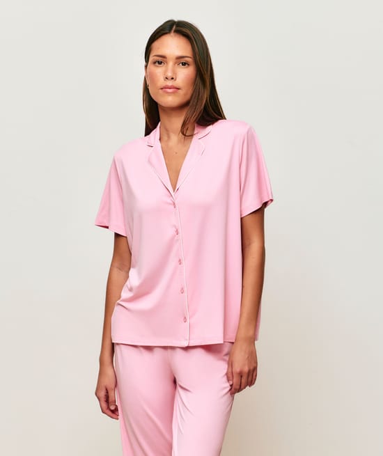 Set chemise &agrave; manches courtes et pantalon en jersey ;