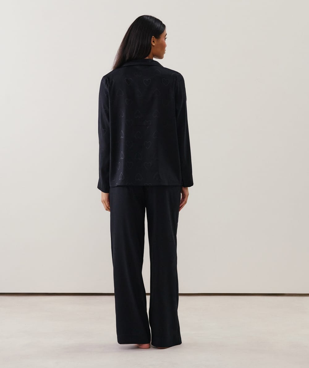 Chemise en satin à motifs;