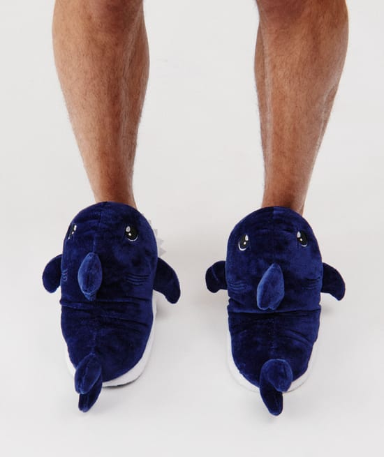 Fleece slippers ;