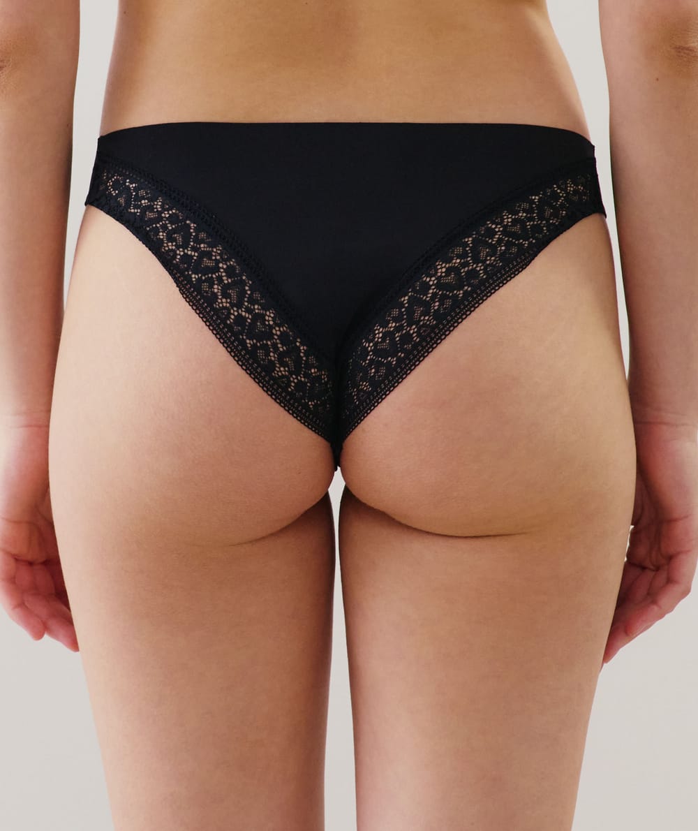 Culotte en microfibre et dentelle;